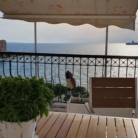 Endless Blue Saloniki